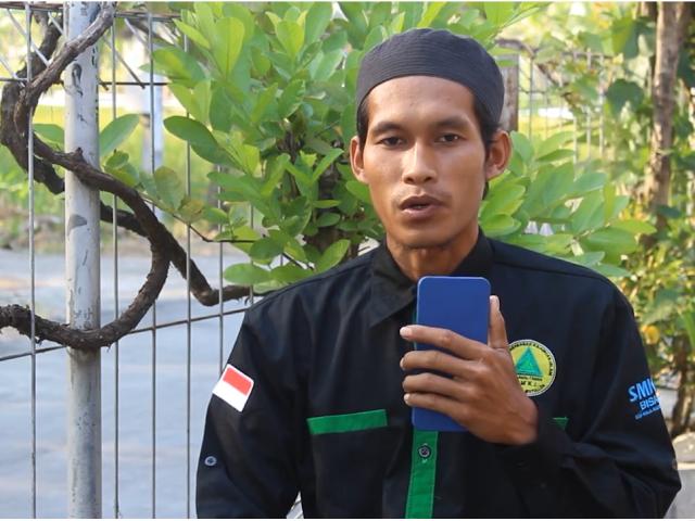 <center></center> video